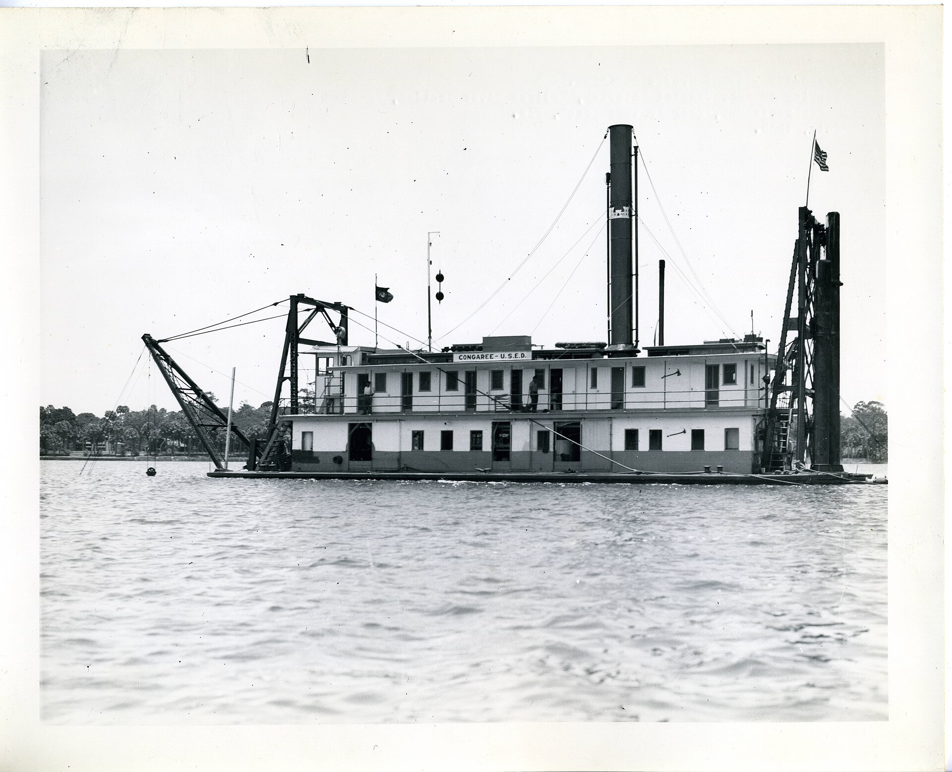 Dredge Congaree working the Intracoastal Waterway in Florida.
